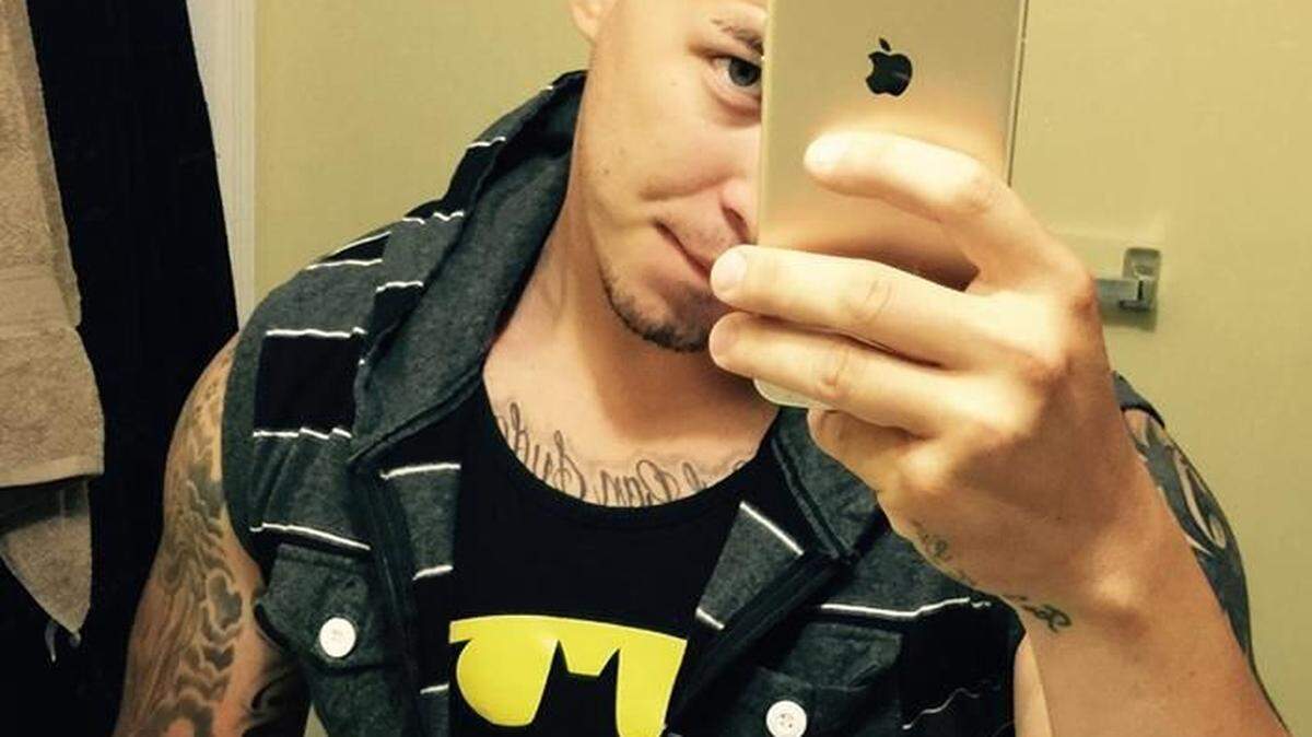 Harlem Suarez, aka Almlak Benitez, is shown taking a selfie on his Facebook page. The FBI arrested him this week on a terrorism charge.