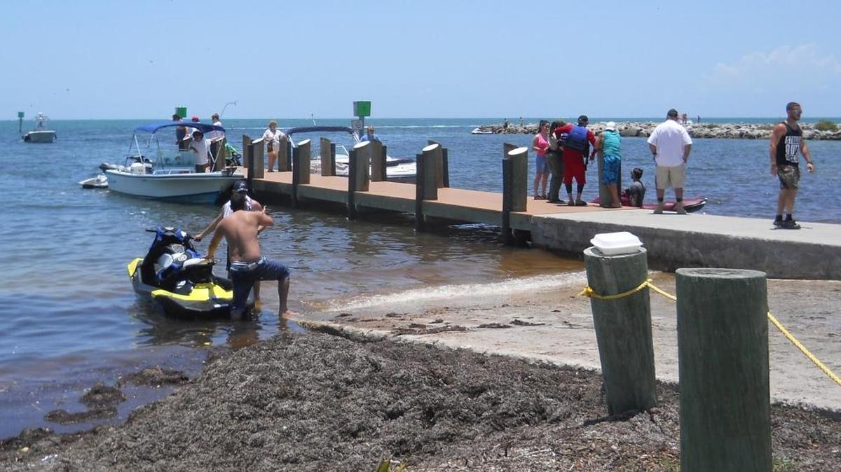 Boaters flock to the oceanside ramp at Monroe County’s Harry Harris Park in Tavernier, a Monday scene repeated throughout the Florida Keys during the long Memorial Day weekend near ideal conditions.