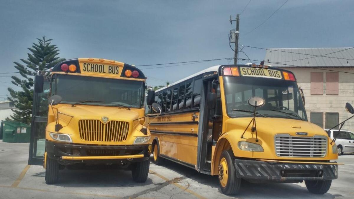 The School District has issues with hiring bus drivers, officials say.