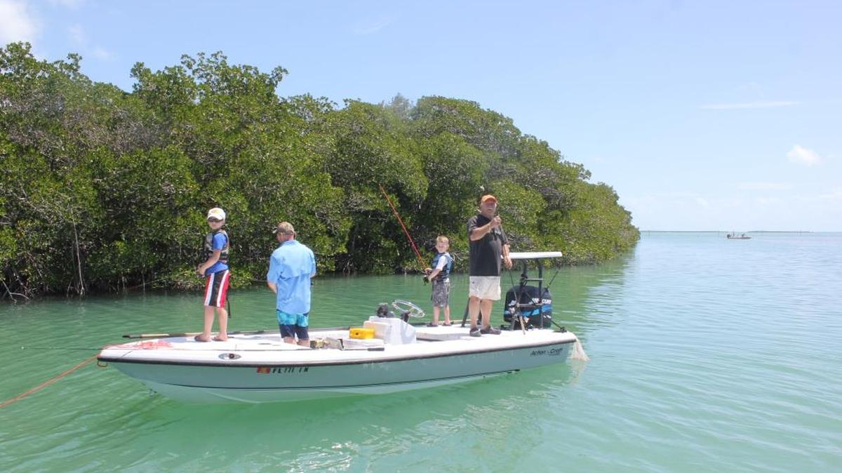 Recreational fishing in Florida Bay directly adds $213 million to the regional economy, says a new Everglades Foundation report. A seagrass die-off also affects tourism expenditures, it notes.
