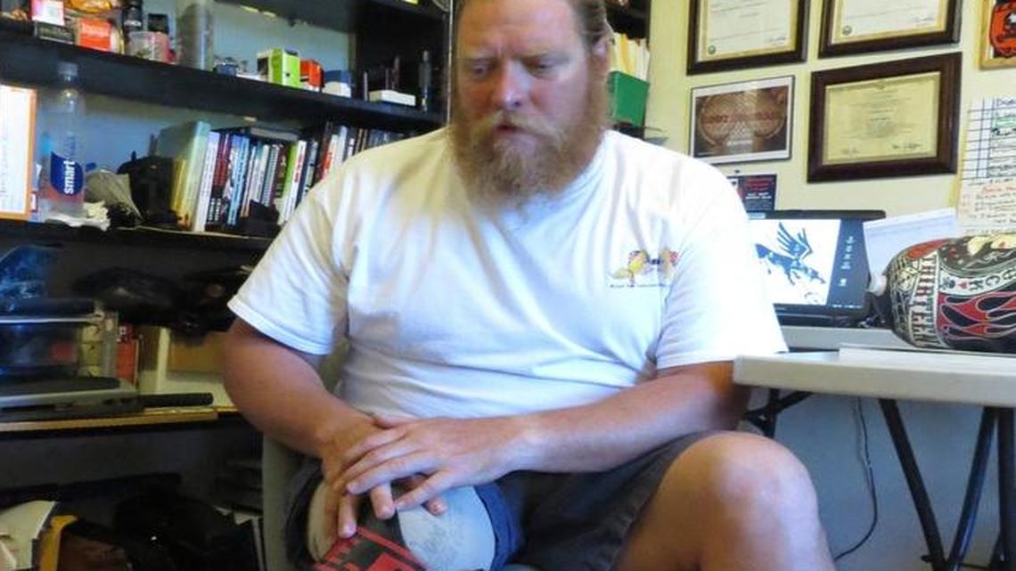 Chuck Meier, who lost his right leg in Iraq while working as a defense contractor, recently saved a man moments after a motorcycle crash.